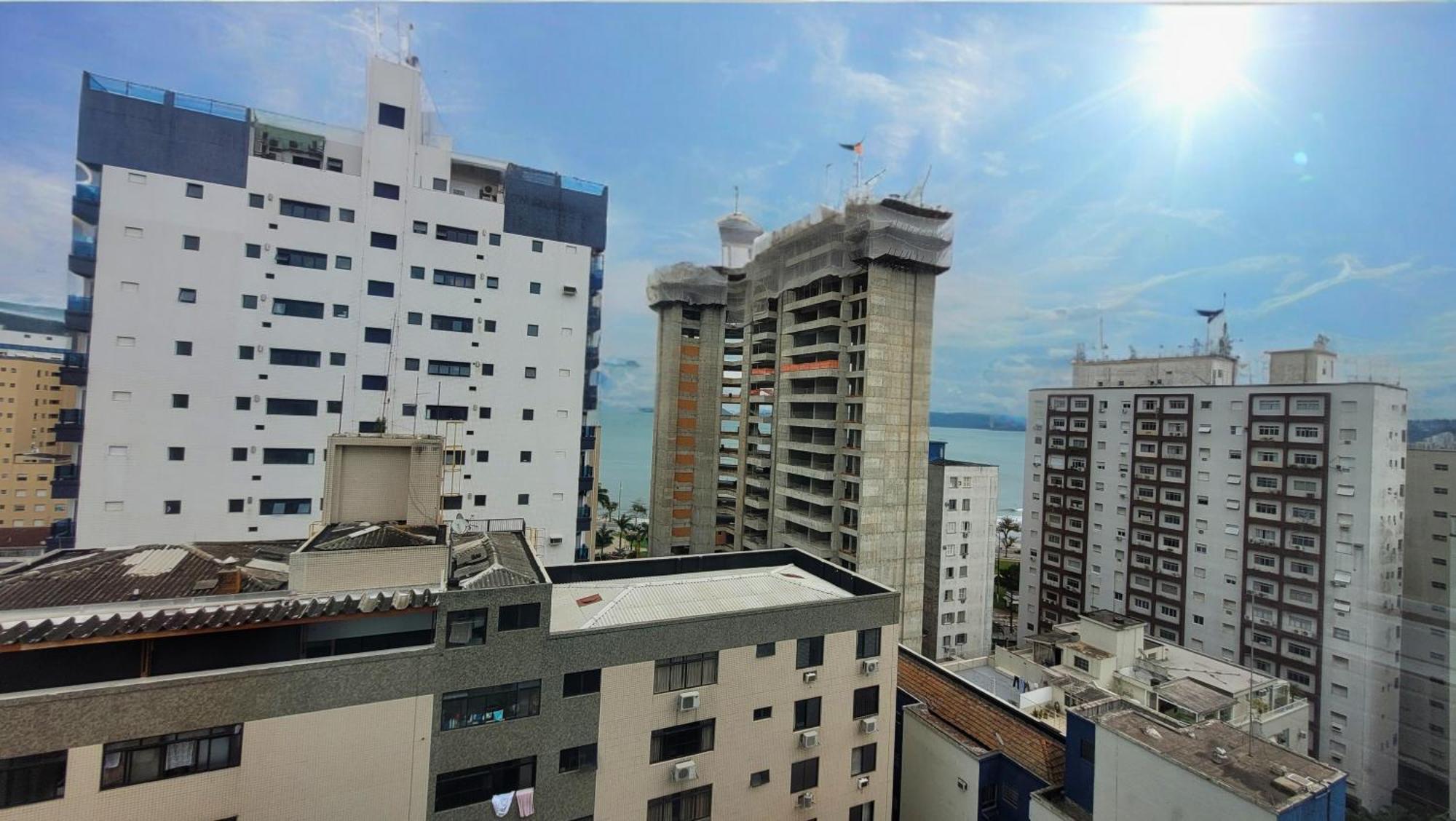 Booksantos Latitude 133 - Ponta Da Praia Vista Mar Esterno foto